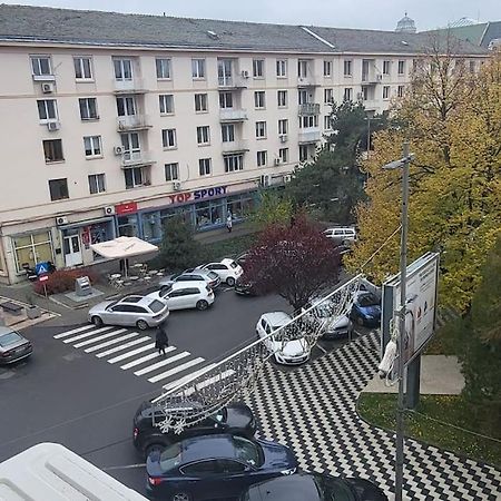 Garsoniera Centru Vechi English Park Craiova Exteriér fotografie
