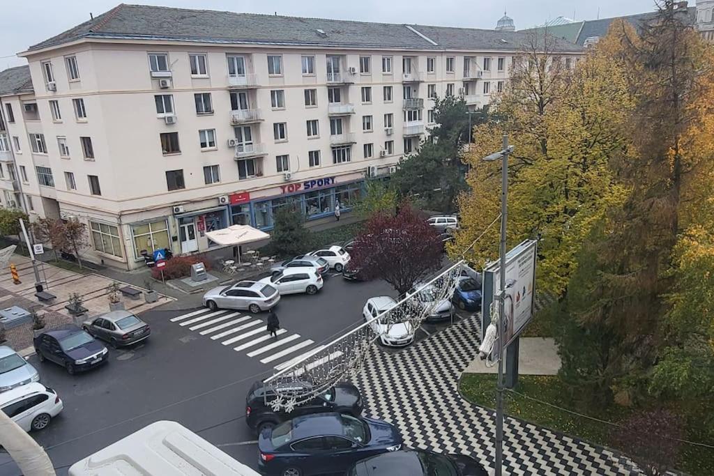 Garsoniera Centru Vechi English Park Craiova Exteriér fotografie
